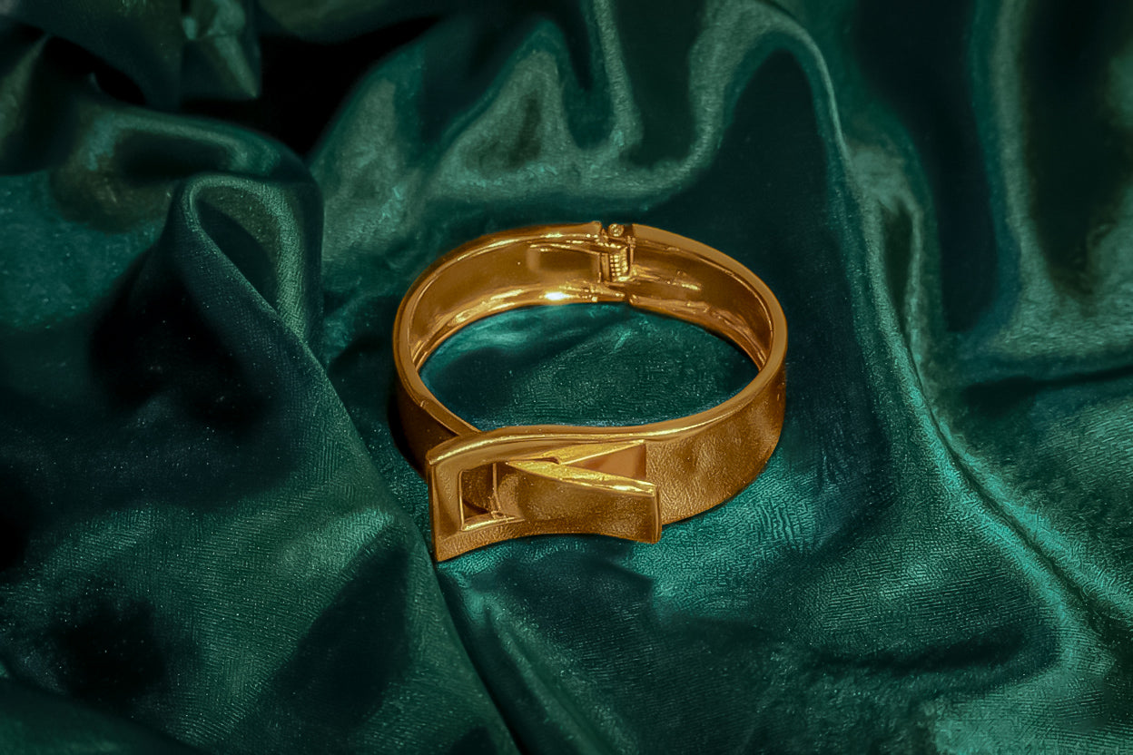 Golden Belt Buckle Kada