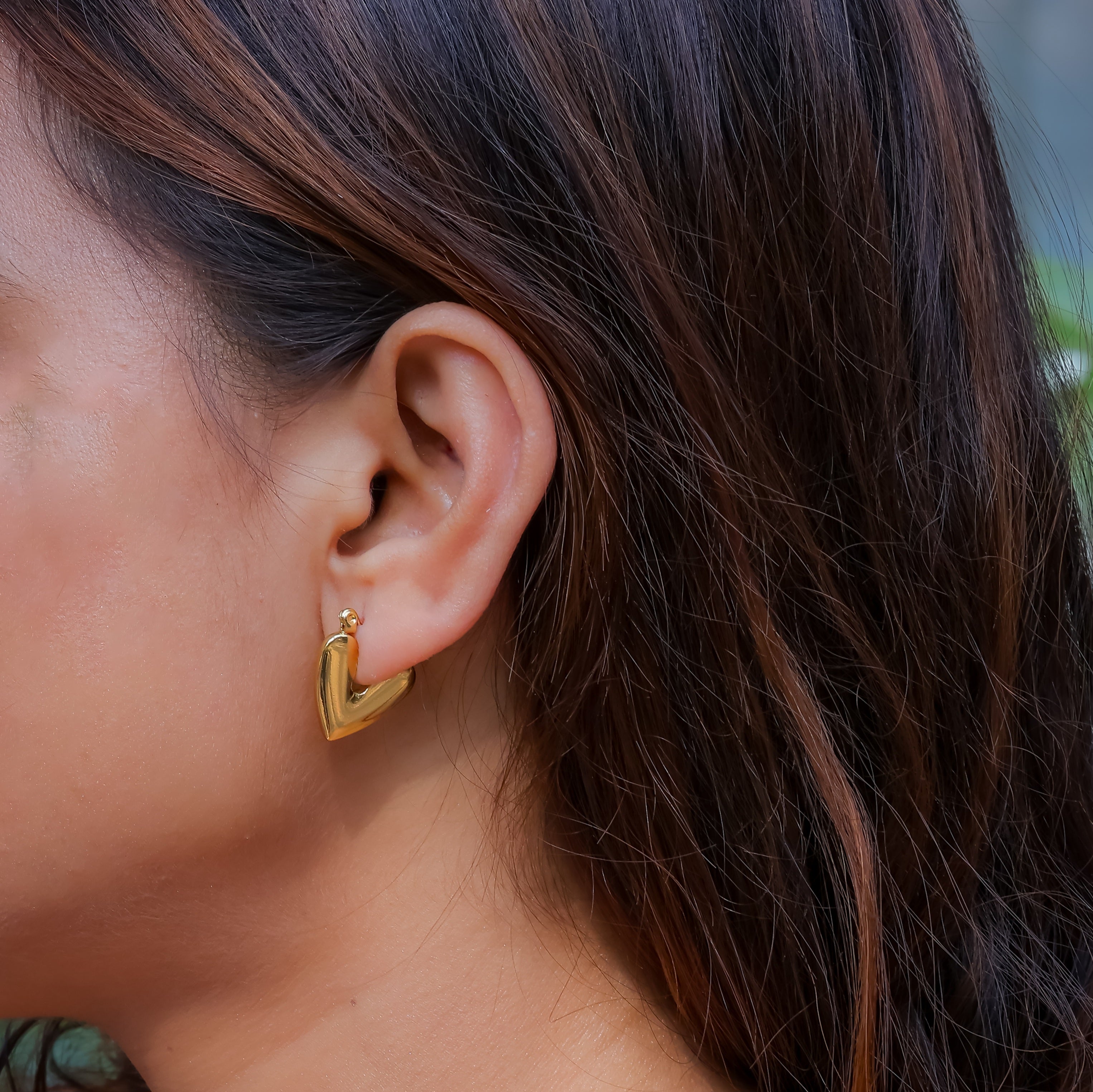 Golden Heart Earhoop