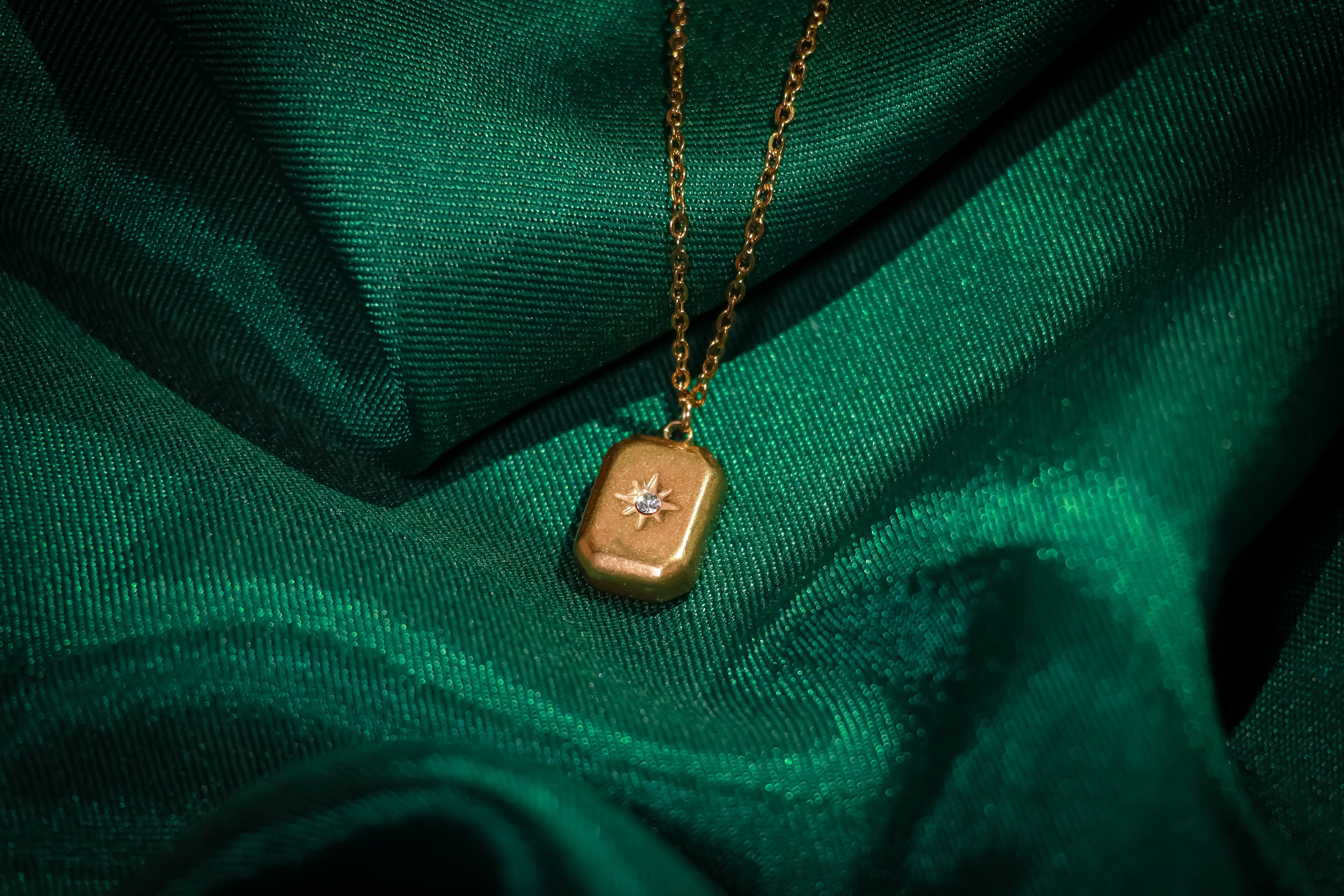 Golden North Star Pendant Necklace
