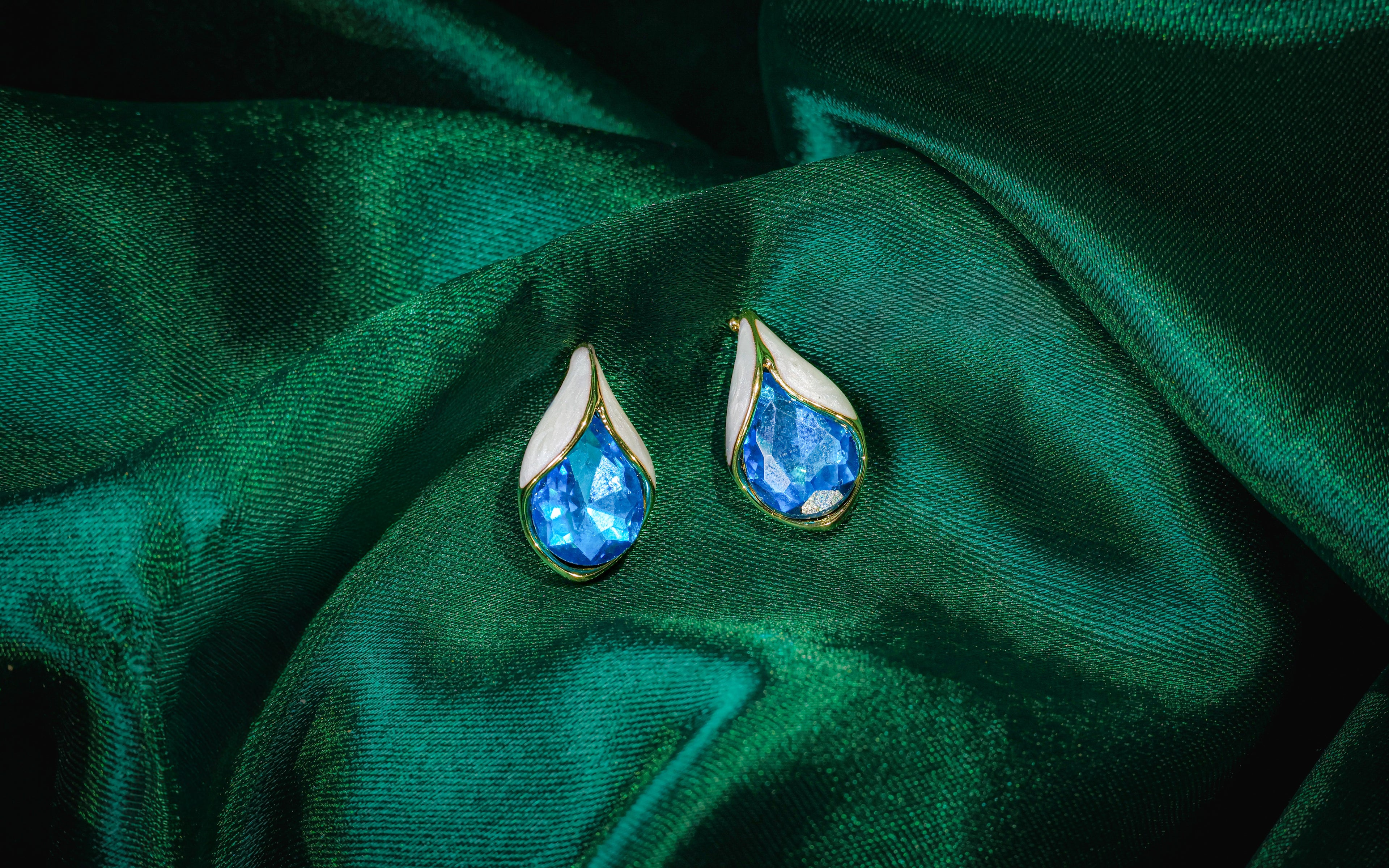 Teardrop Blue Topaz Enamel Earring