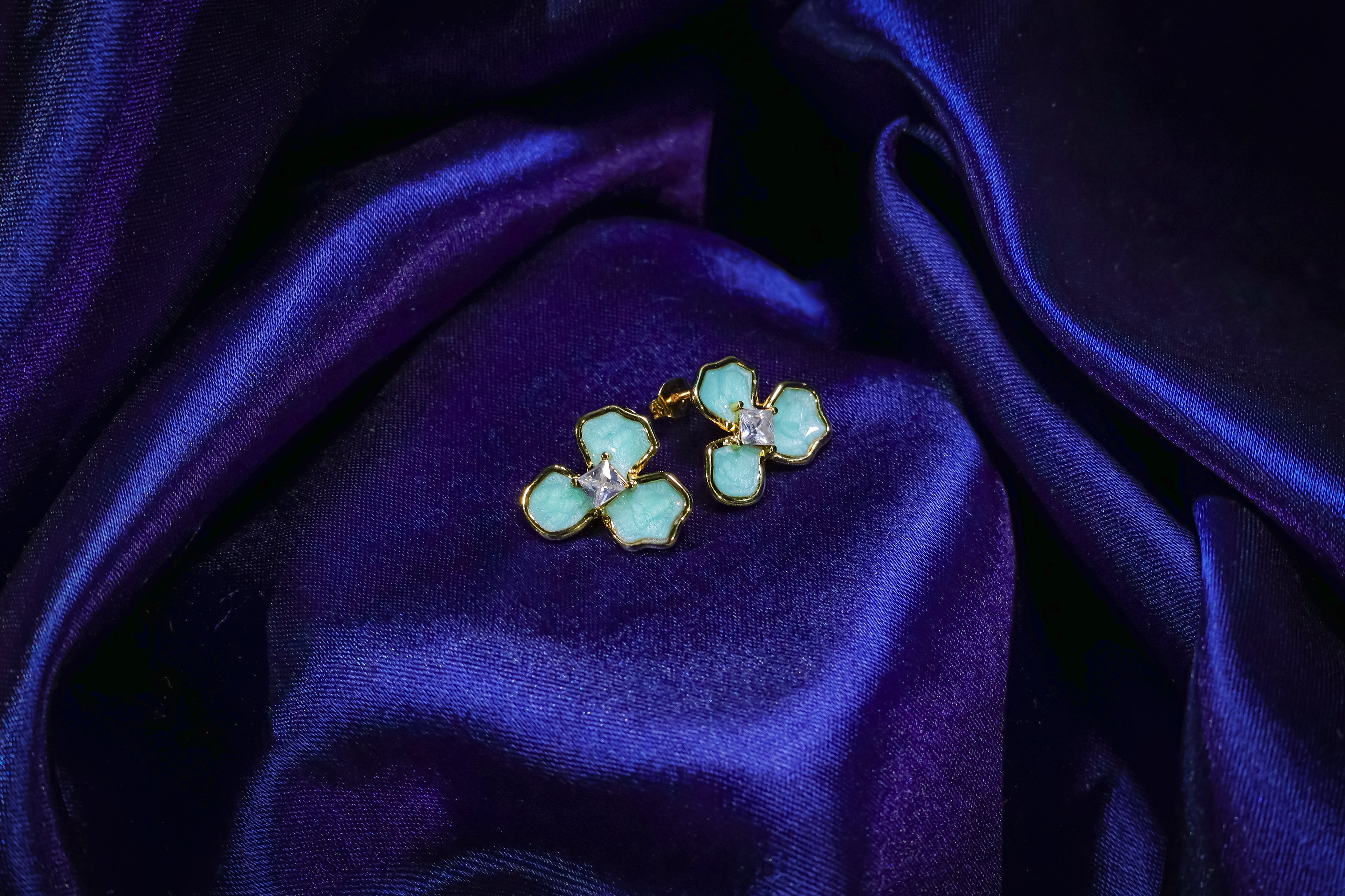 Teal Floral Bloom Earring