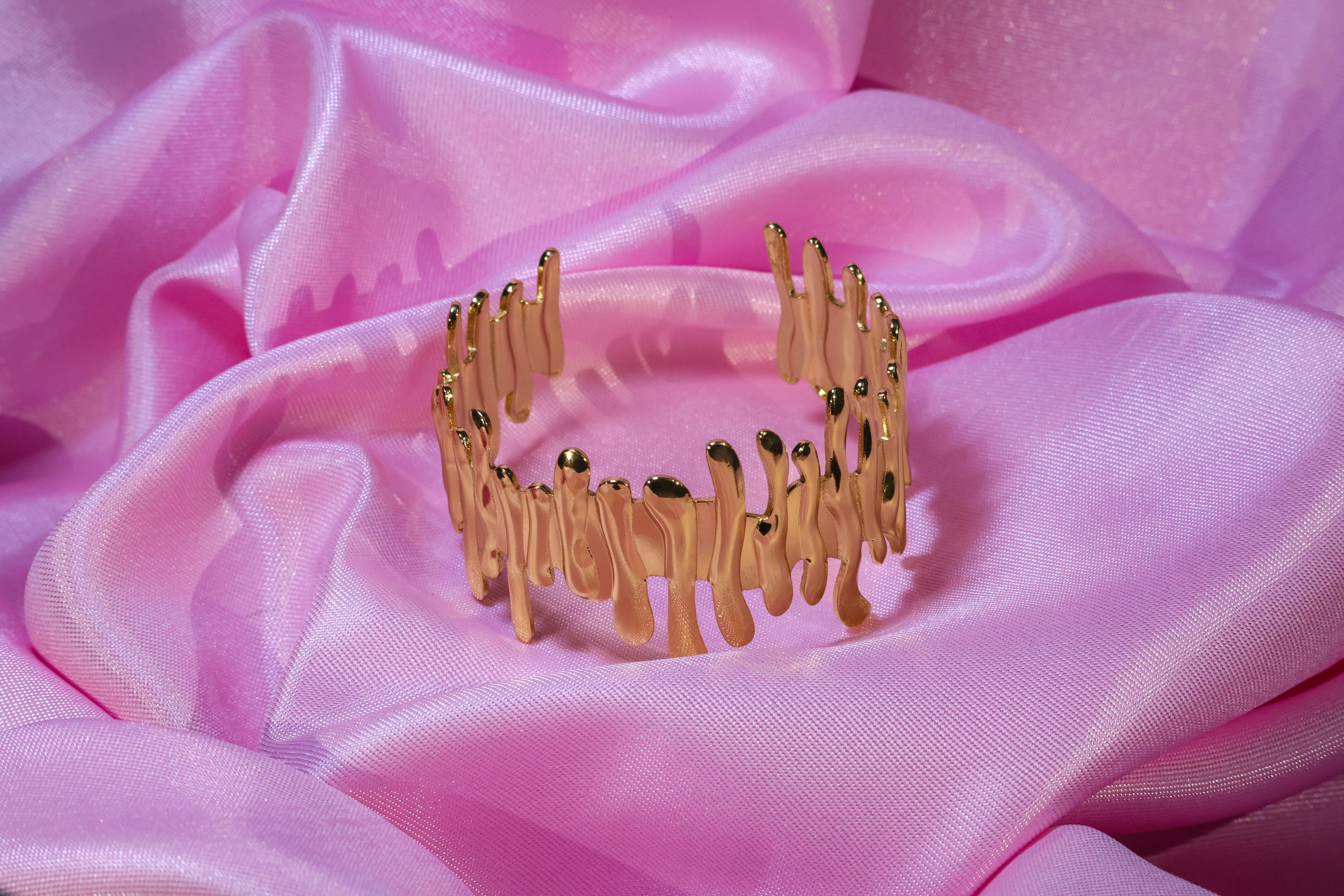 Golden Melting Wood Kada