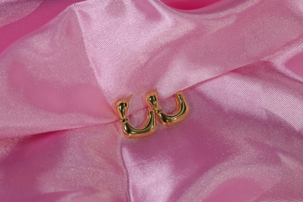 Golden Chunky L Earhoop