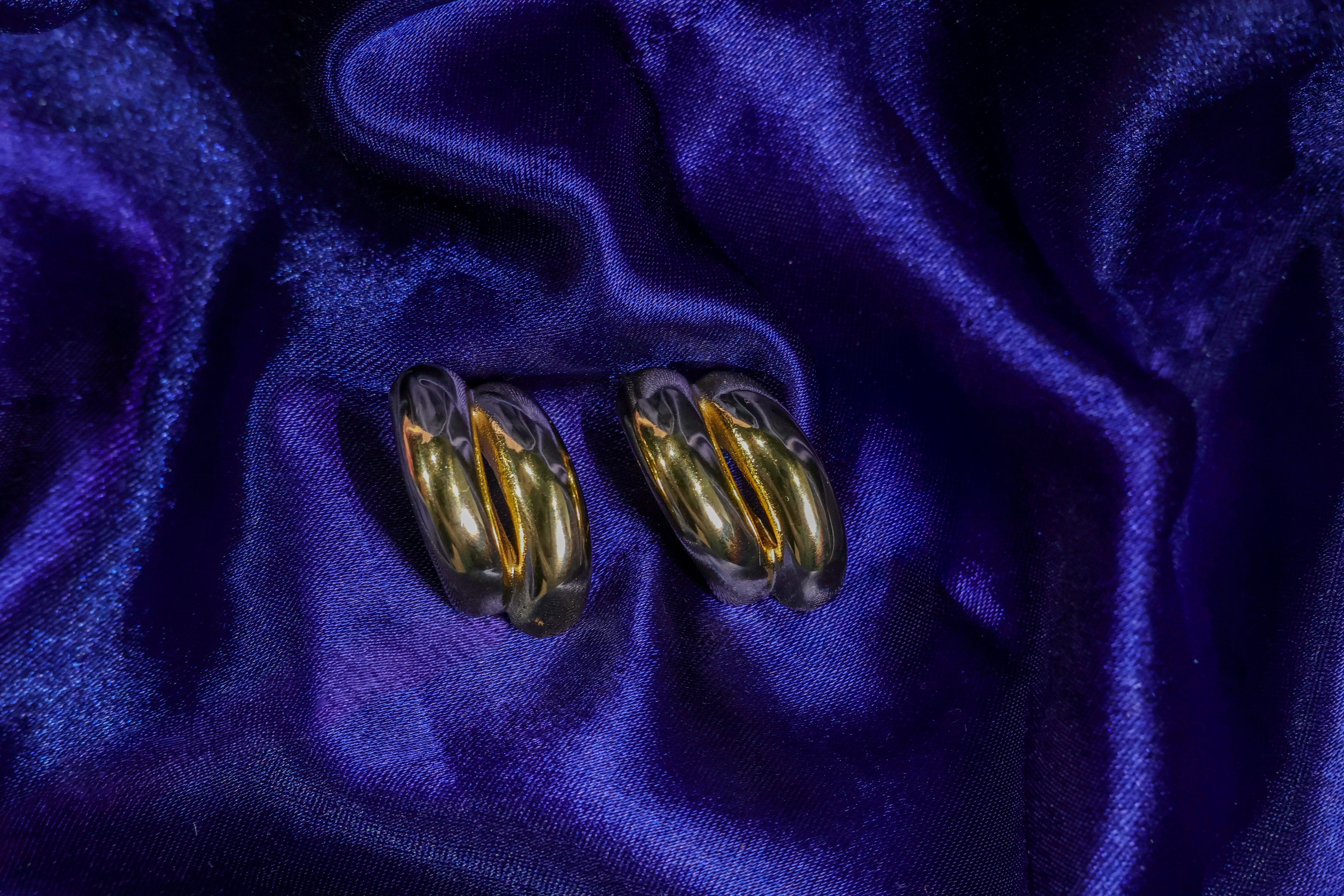 Double Band Earhoop