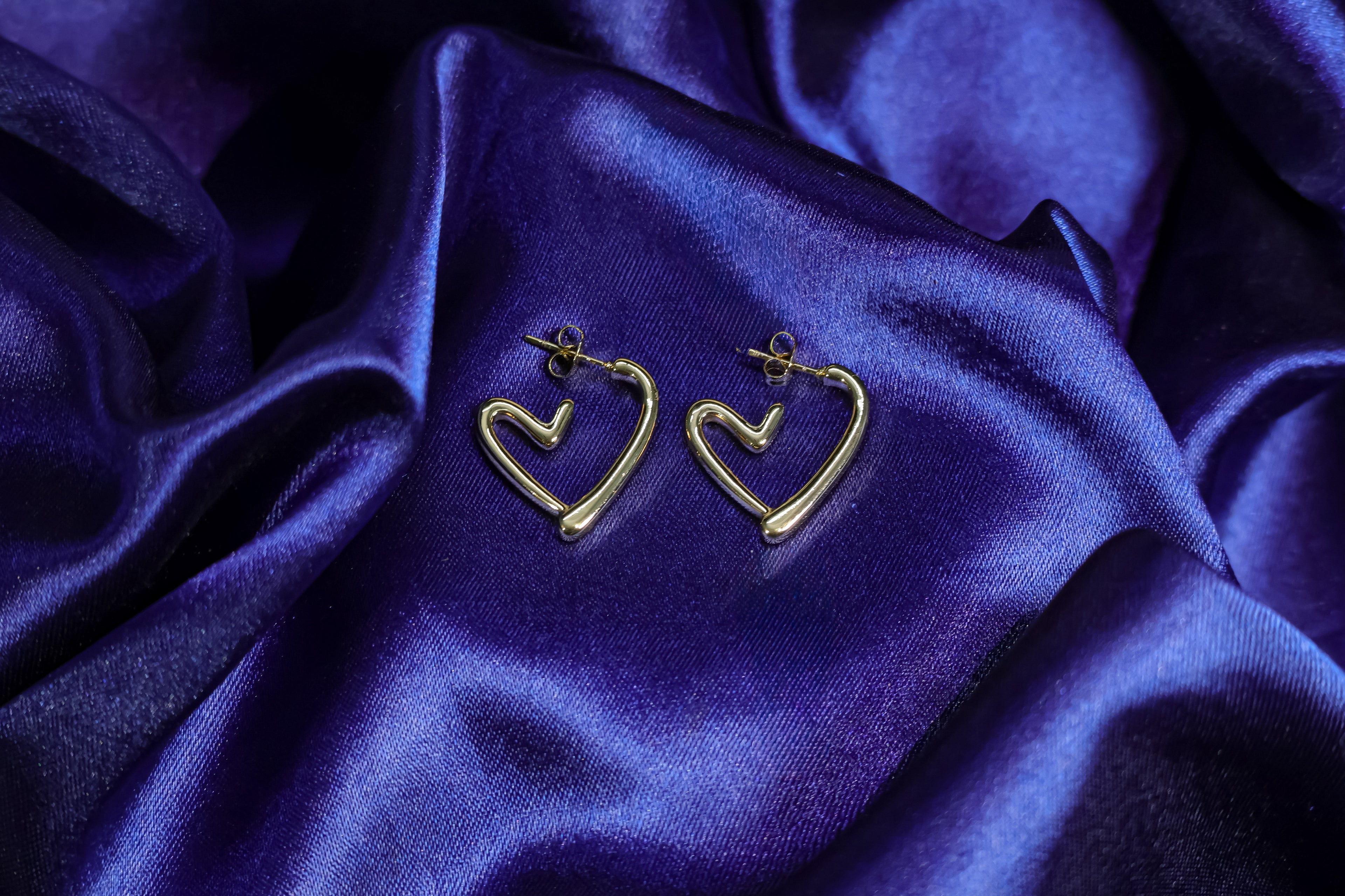 Golden Heart Silhouette Earhoop