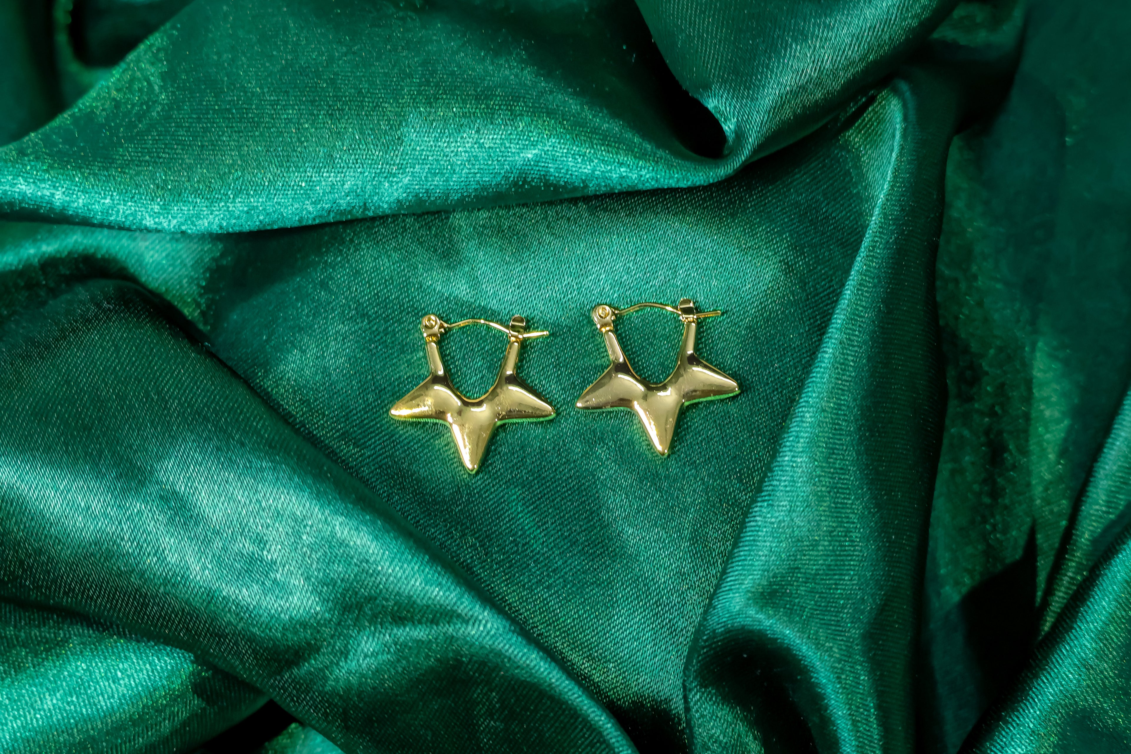 Golden Starling Earhoop