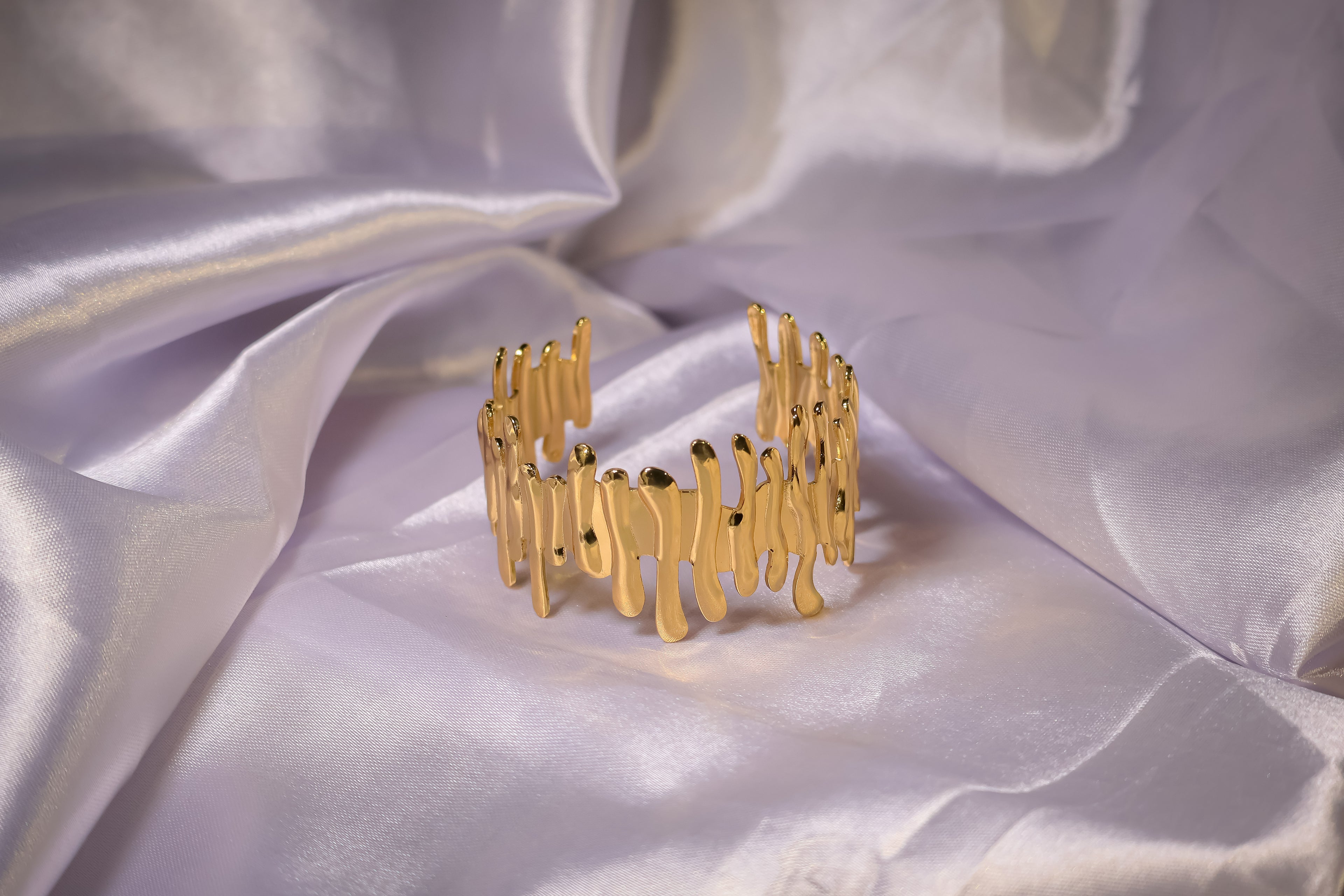 Golden Melting Wood Kada
