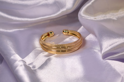 Golden Multi- textured Kada