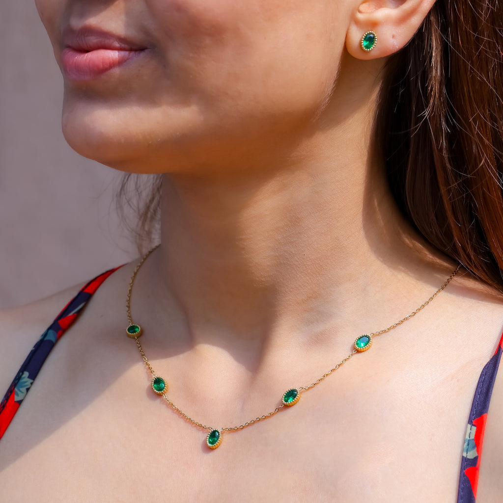 Green Emeral Charms Necklace Set