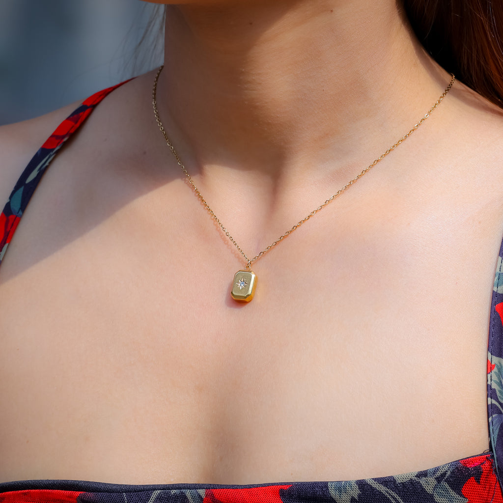 Golden North Star Pendant Necklace